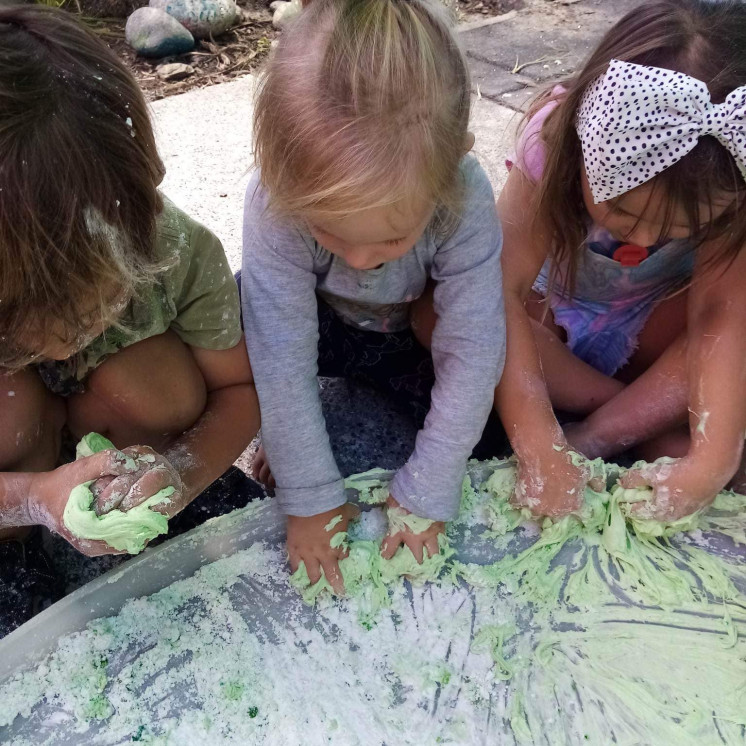 Sensory play at Busy Bees Kawatiri