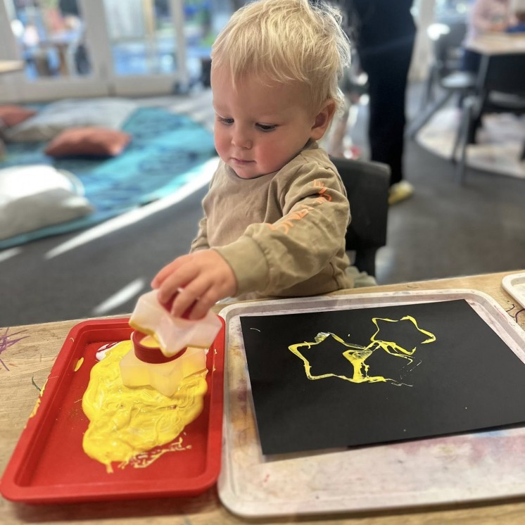 Busy Bees Motueka baby early education through play