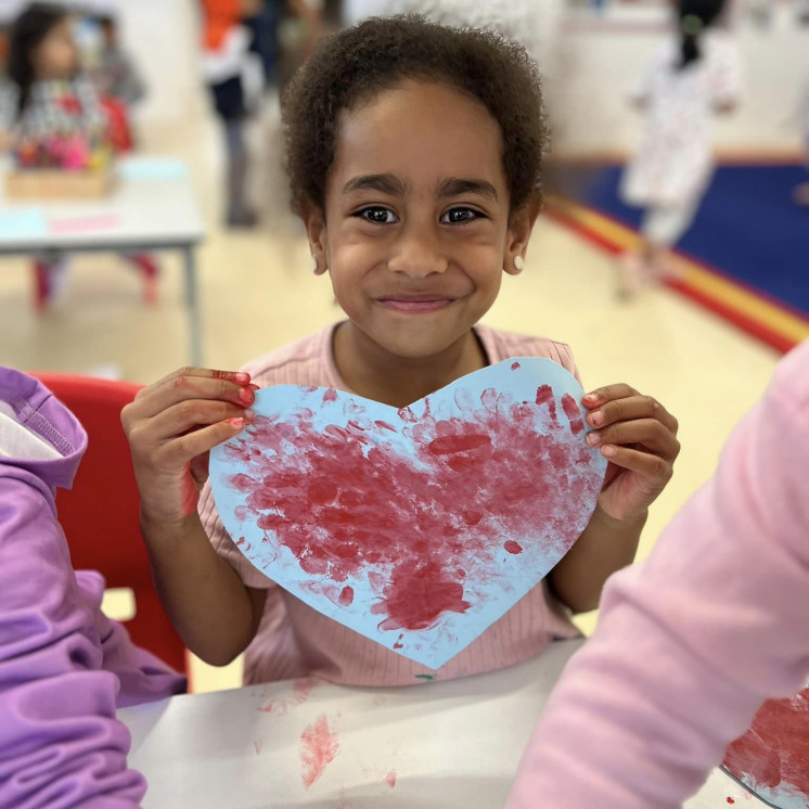 Busy Bees Mount Wellington girl proud of her artwork