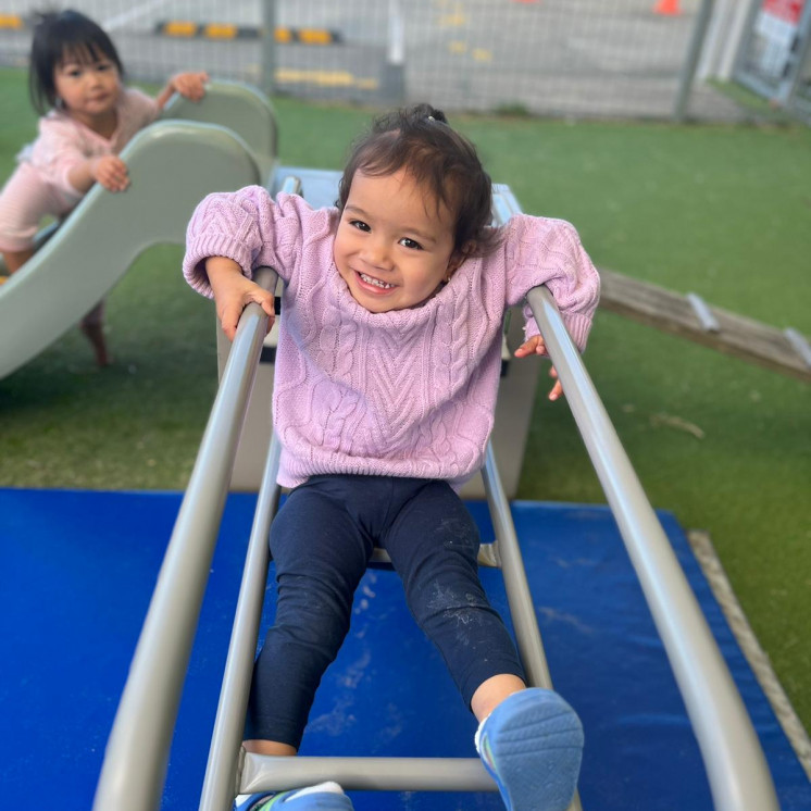 Challenging our bodies on the outdoor equipment at Busy Bees Ormiston Road