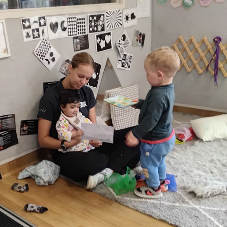 Tuakana Teina Nursery Toddler Baby literacy