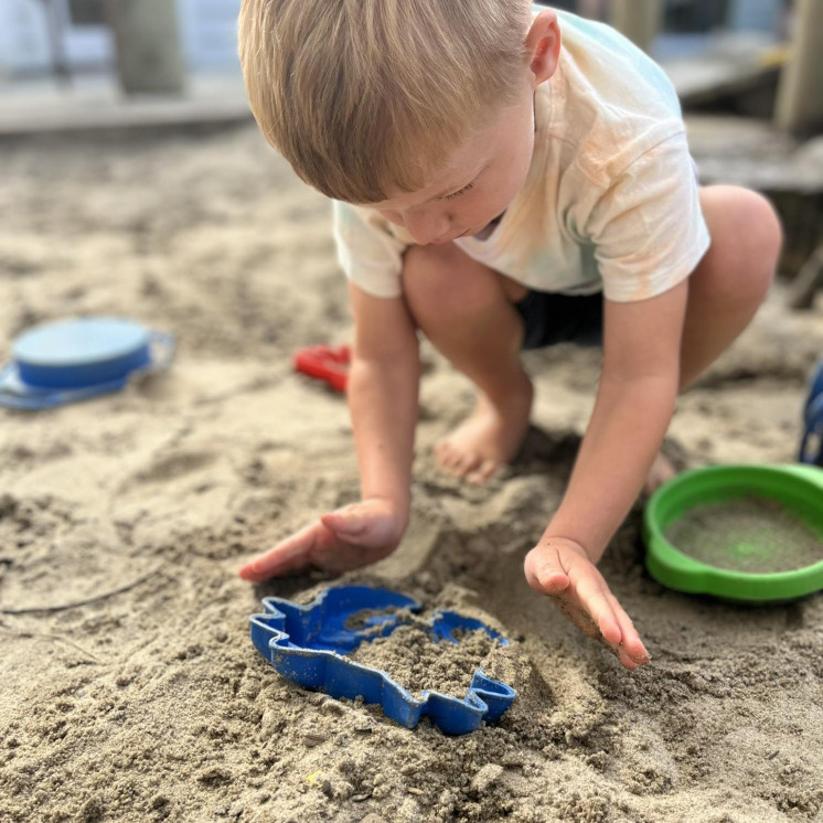 Sensory Play at Busy Bees Silverdale 