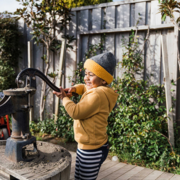 Outdoor Play at Busy Bees Terrace End 