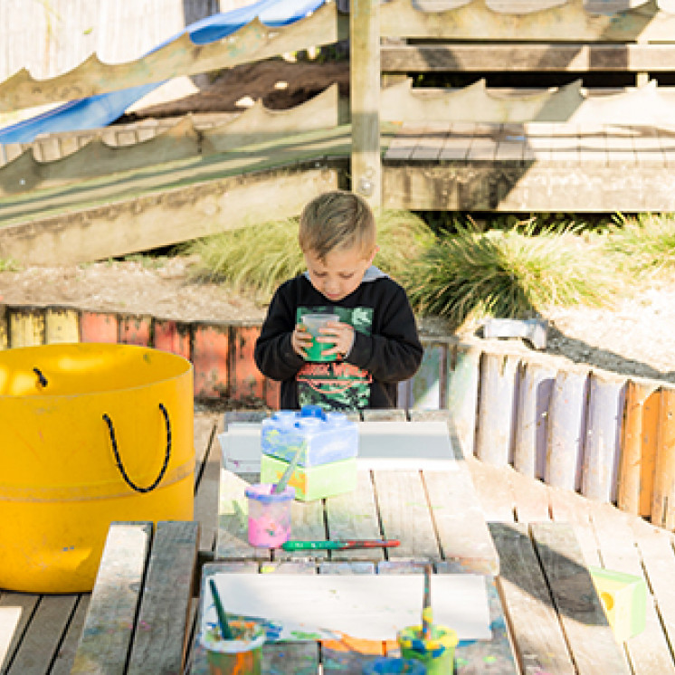 outdoor fun at Busy Bees Western Heights